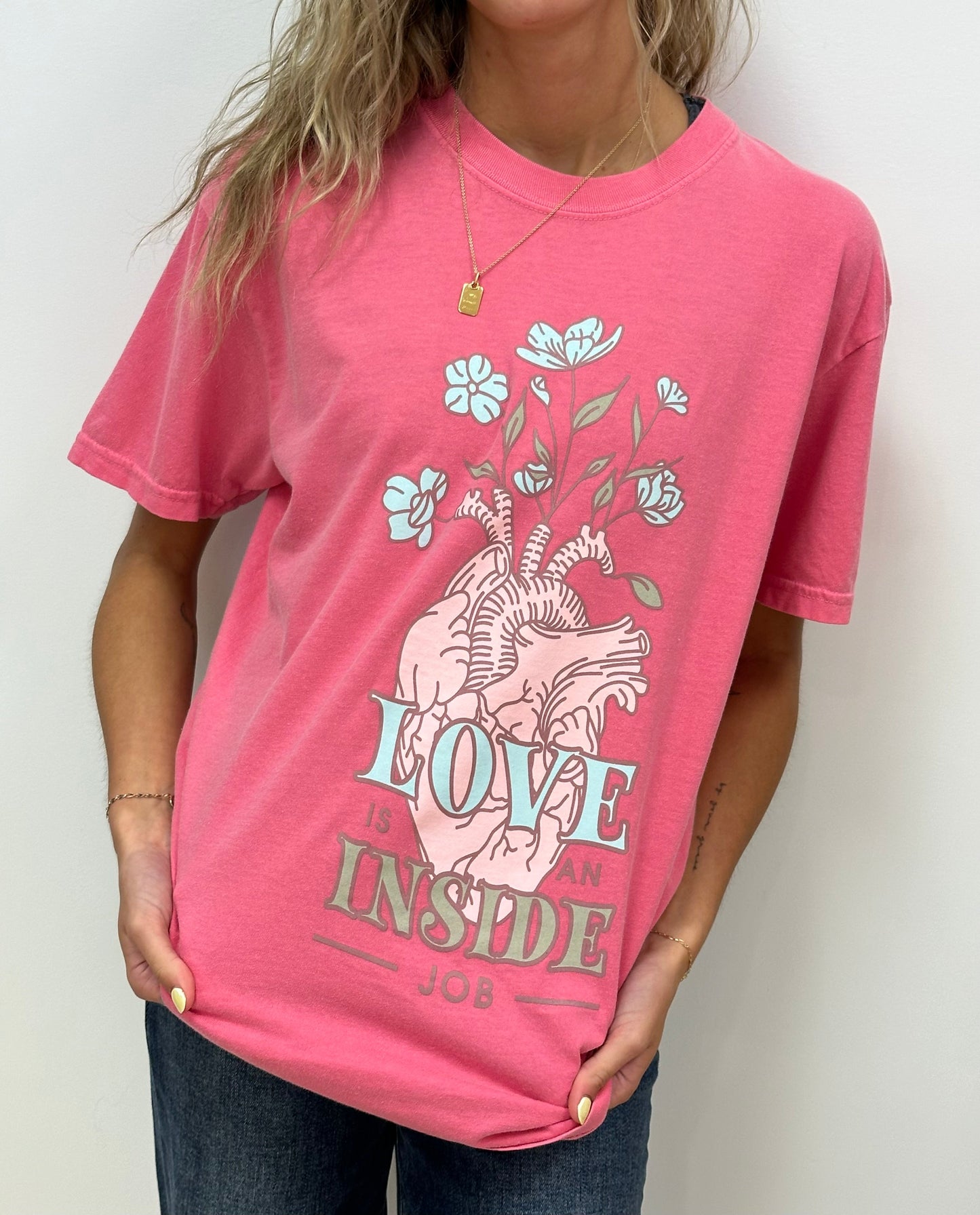 LOVE IS AN INSIDE JOB - RTS (S, M, L, XL, 2X, 3X)